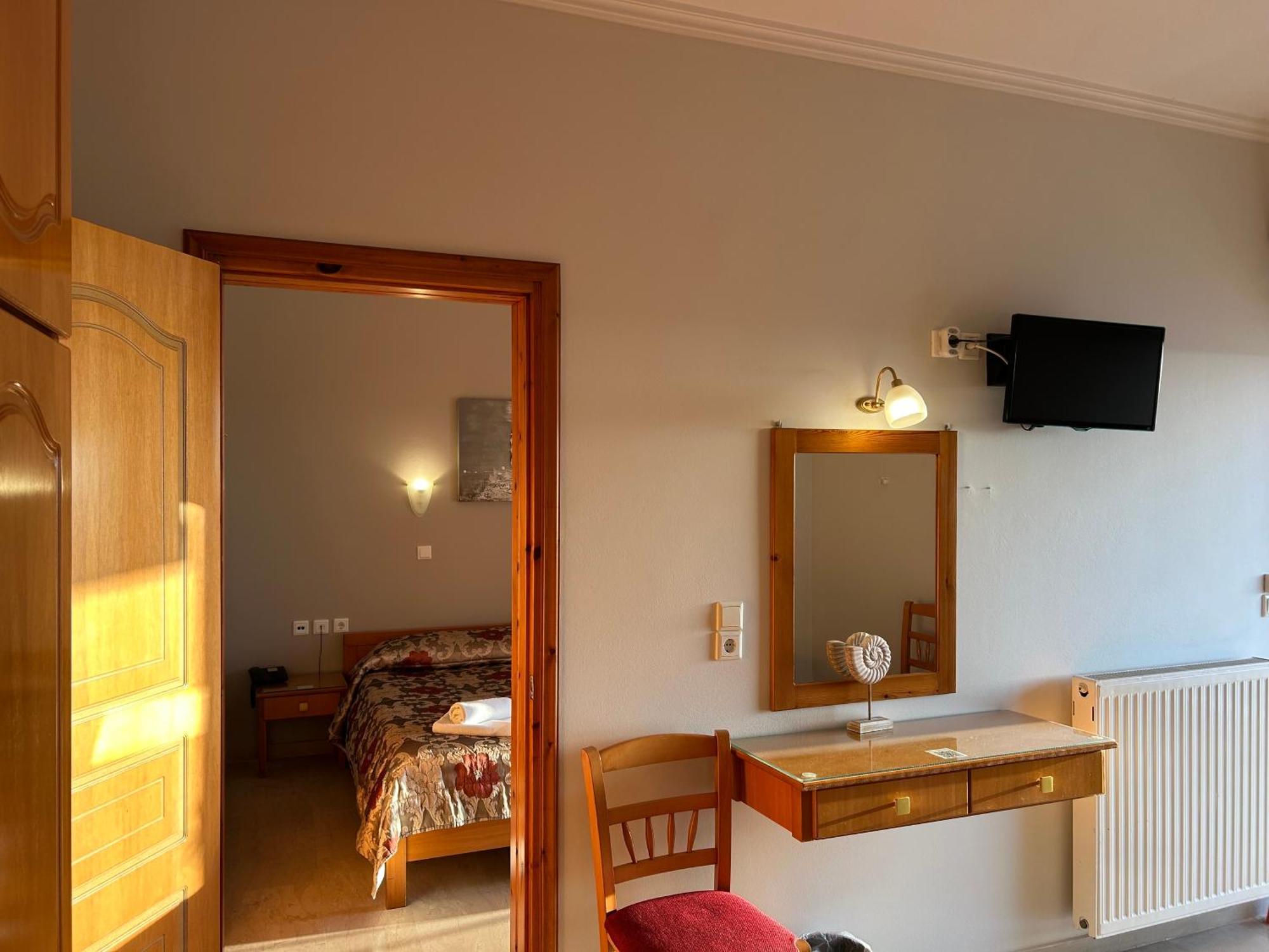 ארקודי Brati II Beach Hotel מראה חיצוני תמונה