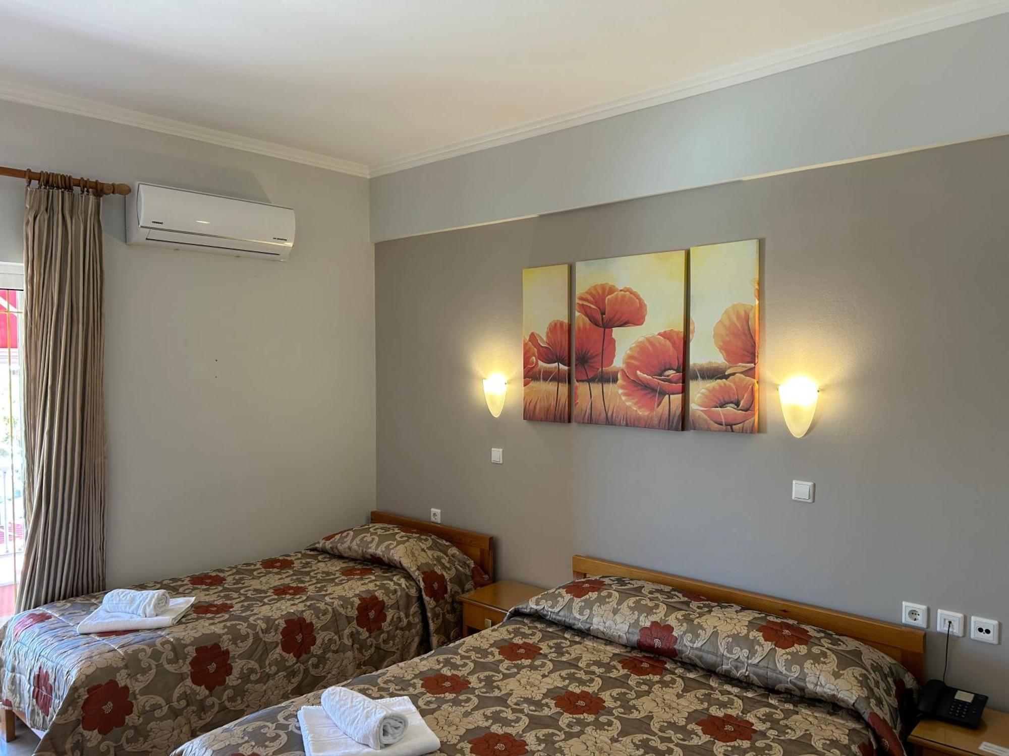ארקודי Brati II Beach Hotel מראה חיצוני תמונה
